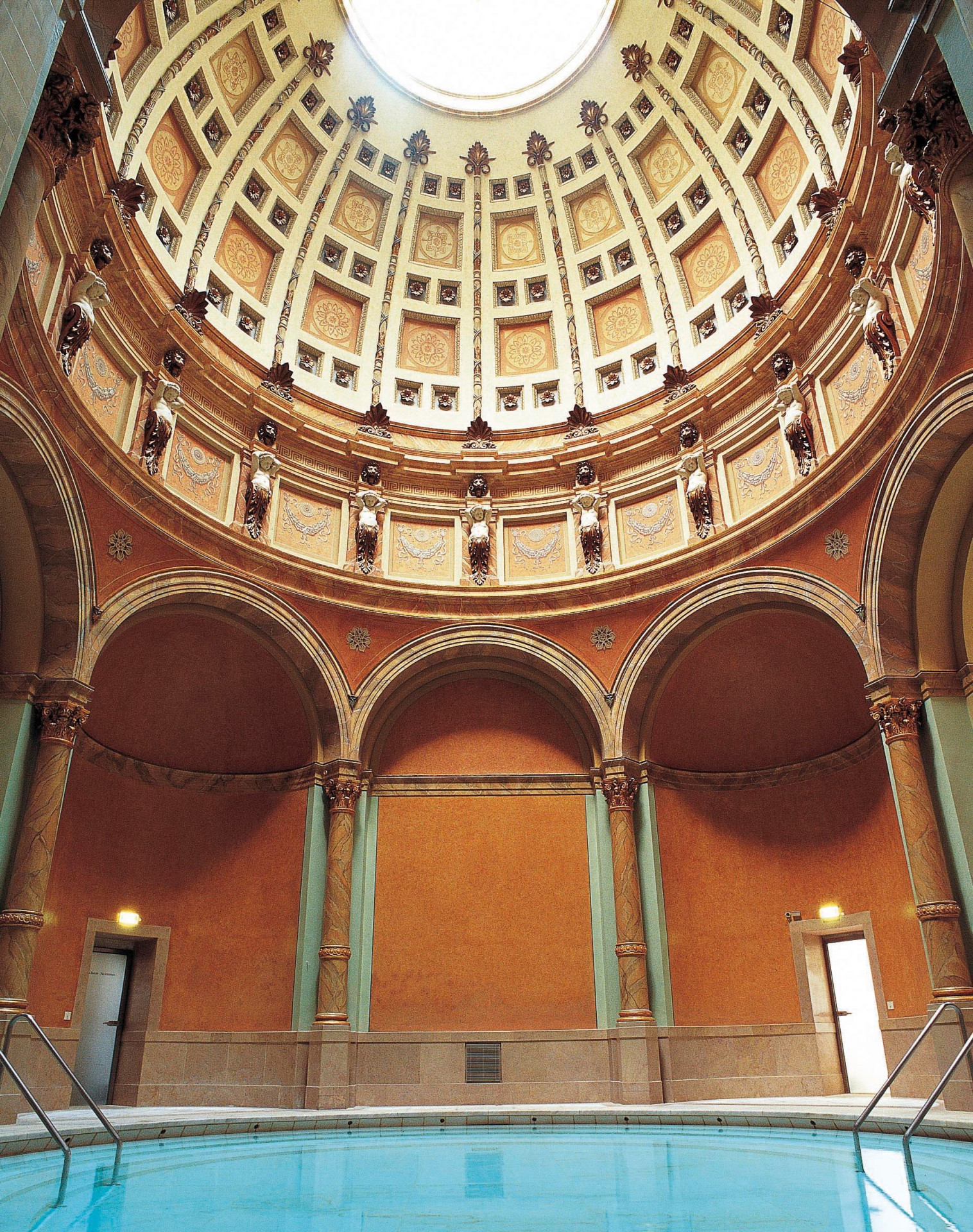 Friedrichsbad — photo 7